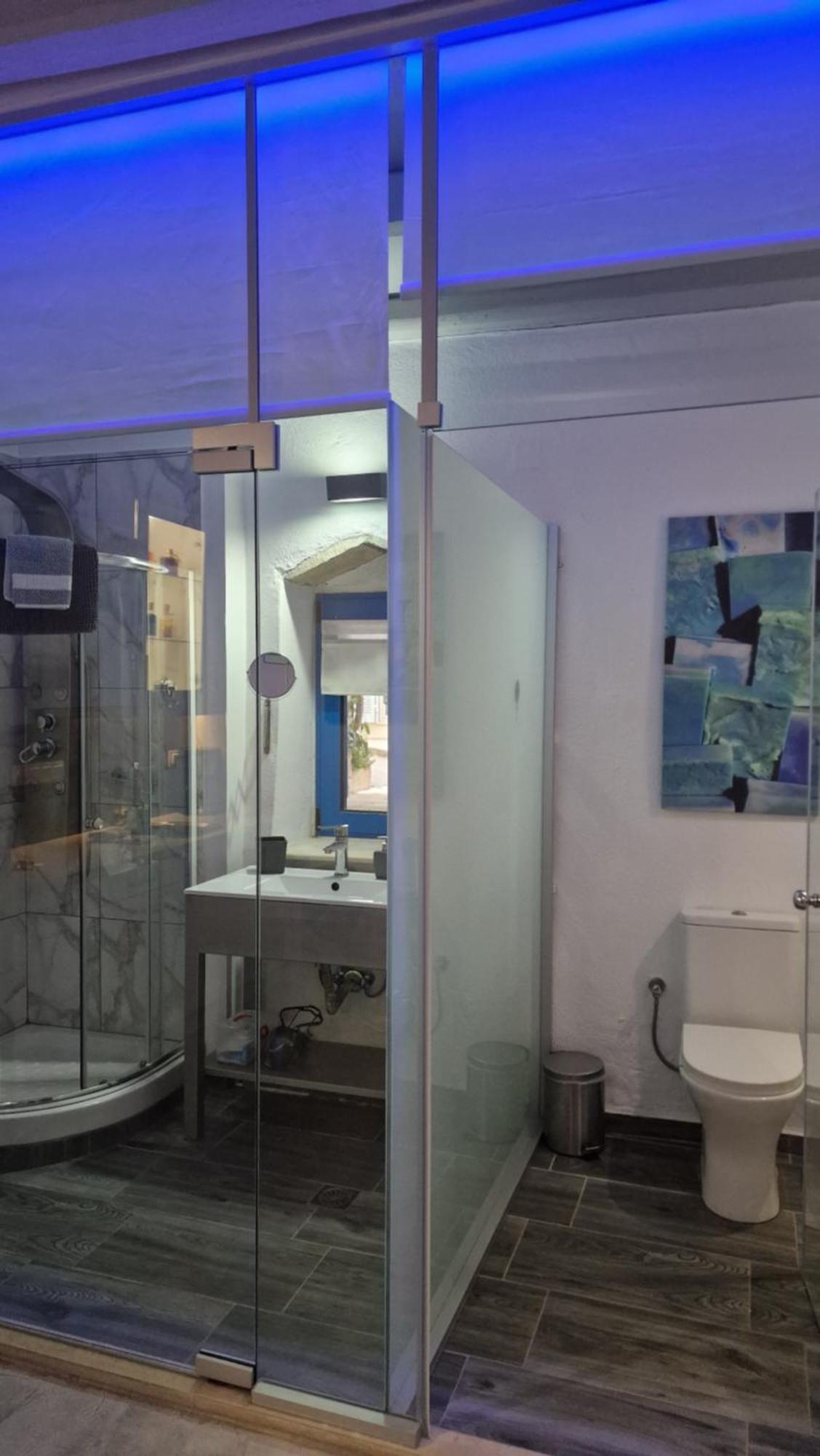 Xenonas Apartment Камиларион Стая снимка