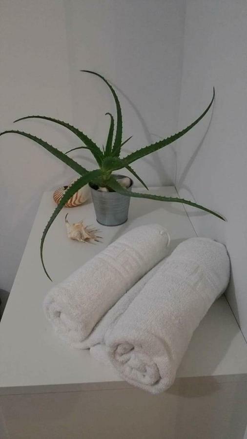Xenonas Apartment Камиларион Екстериор снимка